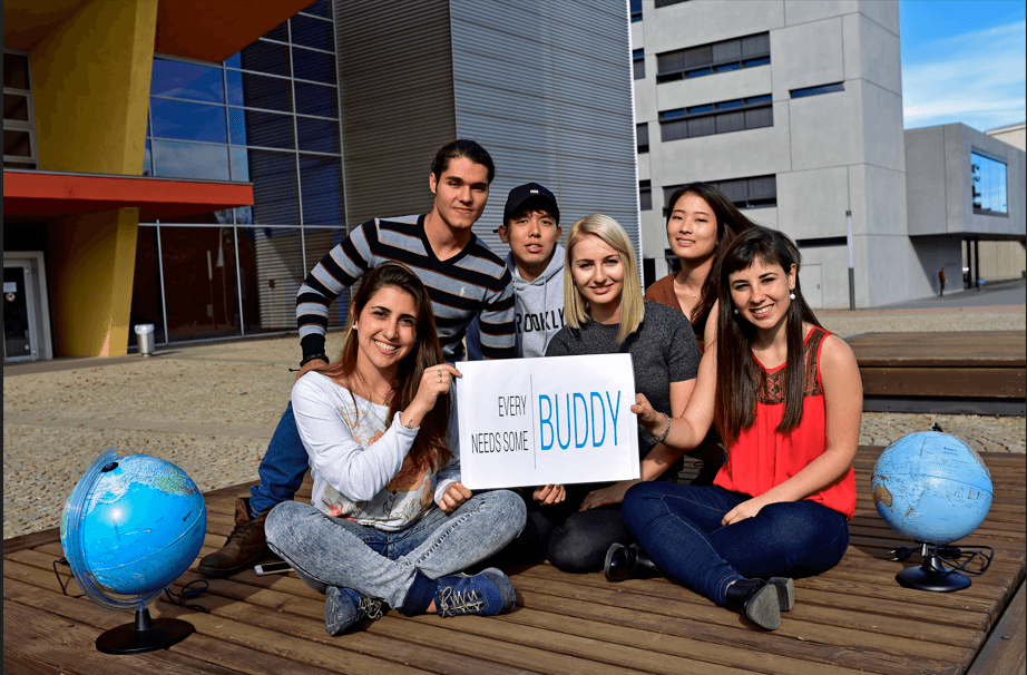 Universidad y graduación 2